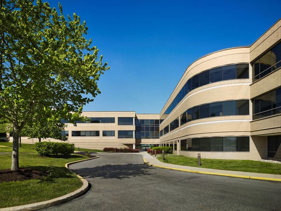 20 Valley Stream Pkwy