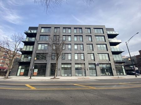 Retail space for Rent at 1448 W Madison Street in Chicago