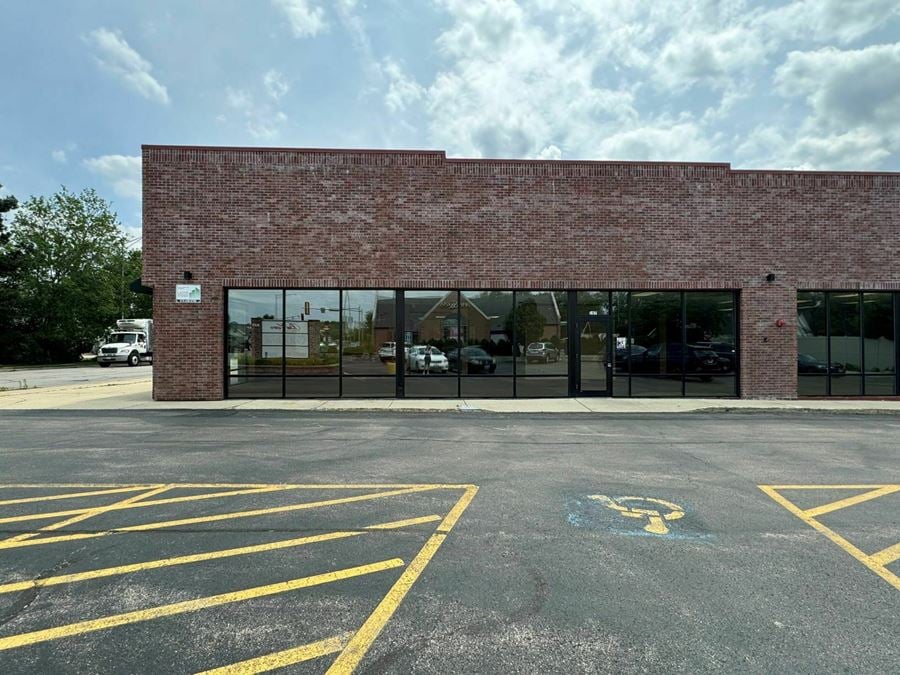 Naperville Retail Space