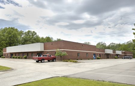 Industrial space for Rent at 12307-25 Plaza Dr. in Parma