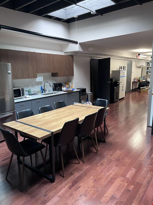 Stylish Downtown Ann Arbor Office for Lease