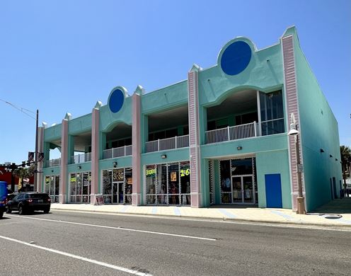901 Main St
