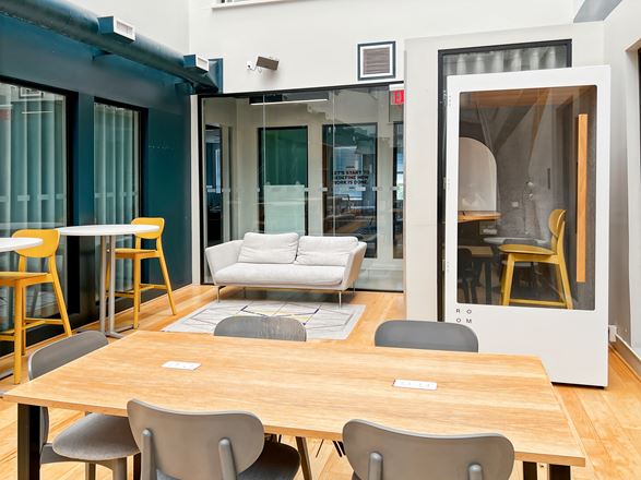 Spaces - Los Angeles - Spaces Santa Monica