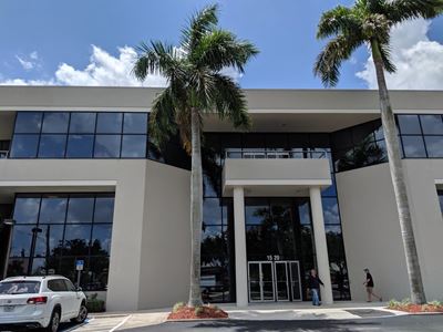 1520 Royal Palm Square Blvd