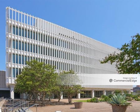 Office space for Rent at 401 Franklin Street in Houston