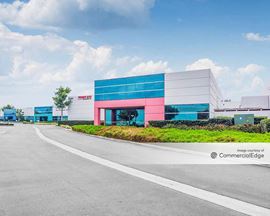 Corona Business Center
