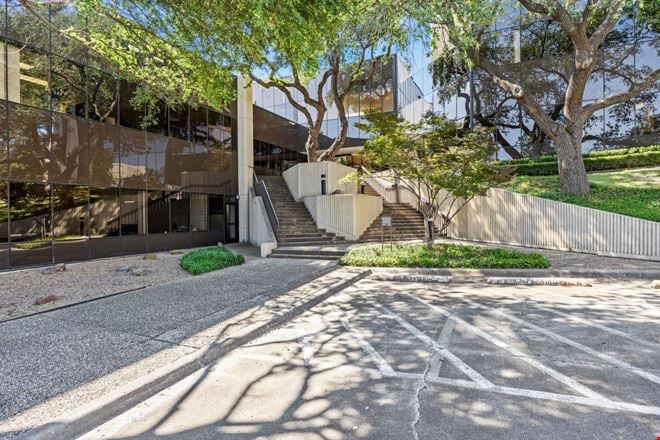4545 Fuller Drive