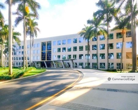 Commercial Place I & II - Fort Lauderdale