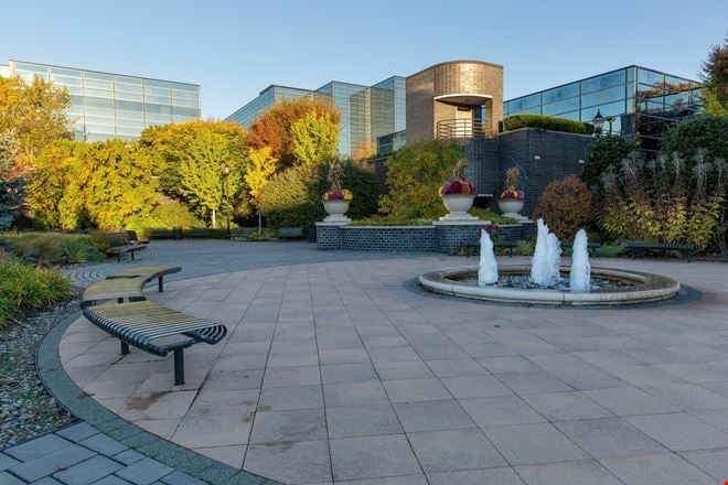 Court Plaza
