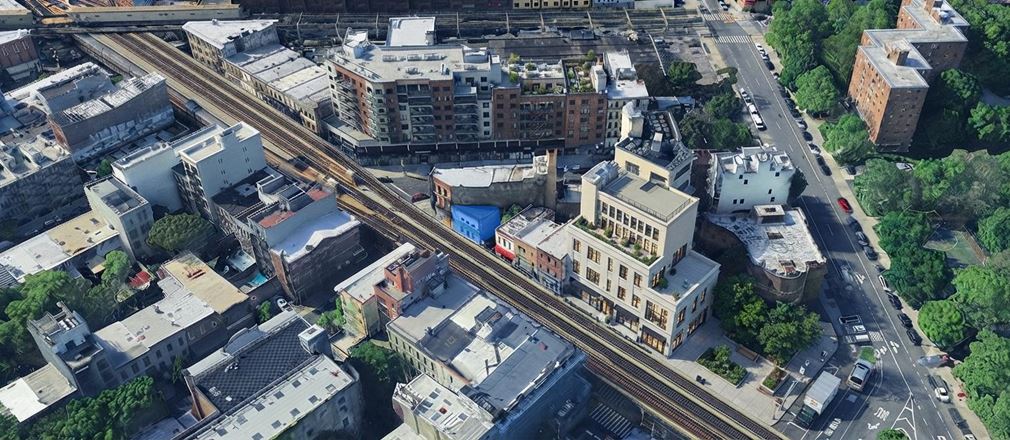 800 SF | 902 Broadway | One-Story Vented Retail Building in Bushwick for Lease
