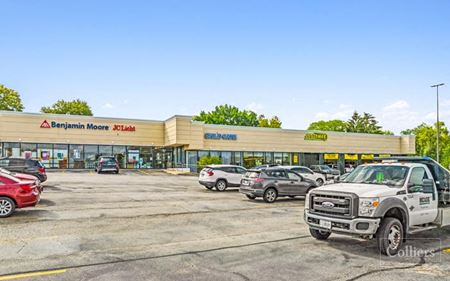 Photo of commercial space at 2241 Maple Ave in Downers Grove