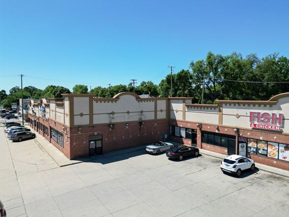 Huron Plaza