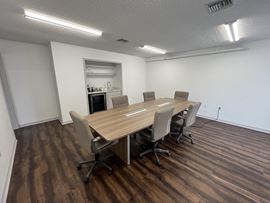 12155 Metro Parkway #4
