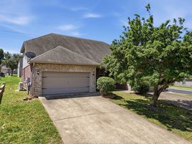 3403 SW Deerfield Blvd