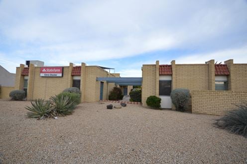 3040 E. Cactus Road