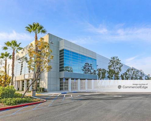 Sunroad Corporate Center