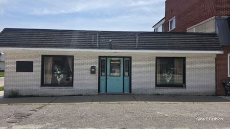 Other space for Sale at 15040 E 9 Mile Rd in Eastpointe