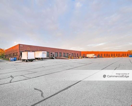 International Trade Center - 500, 502 & 504 McCormick Drive
