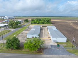 Warehouse near Acadiana Regional Airport