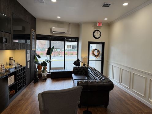 934 River Rd
