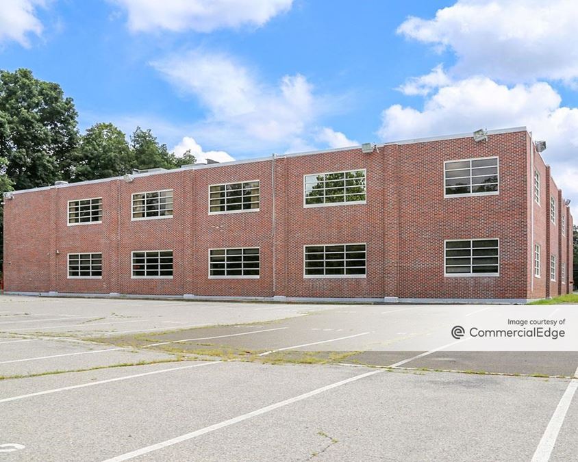 141 Danbury Road, Wilton, CT Industrial Building