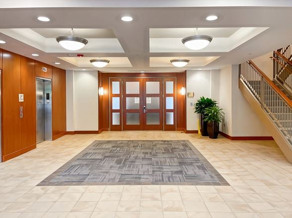 PA, Center Valley - Saucon Valley Plaza