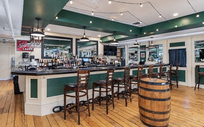 Newport Playhouse & Playhouse Kitchen