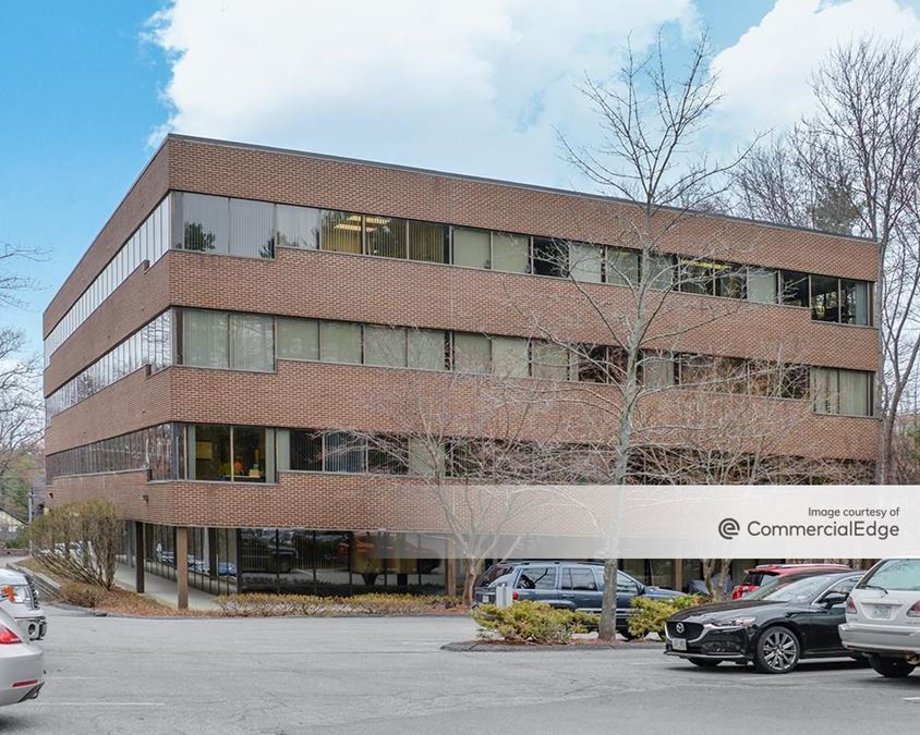 71 Spit Brook Road, Nashua, NH Office Building