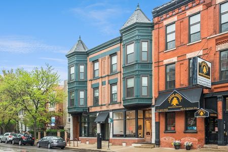 Photo of commercial space at 651 W Armitage Avenue in Chicago