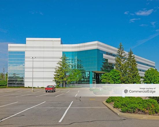 Office For Lease — 2207 Crooks Rd, Troy, MI 48084, USA, United States