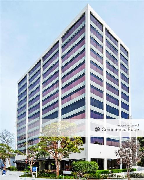 Broadway - Webster Medical Plaza