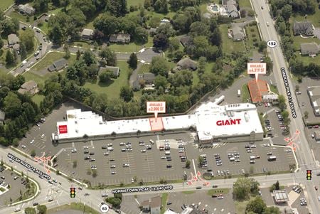 Retail space for Rent at 1925-1977 Norristown Road in Maple Glen