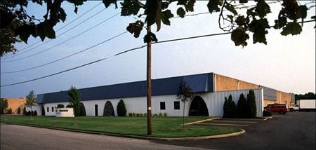 Industrial space for Rent at 20-38 Aero Road in Bohemia