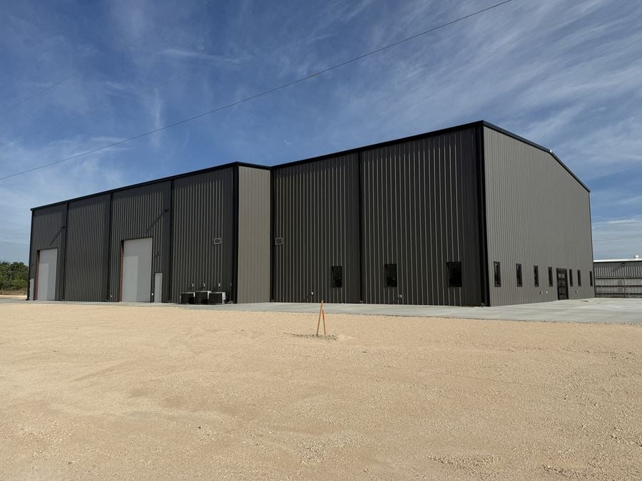 New Construction Warehouse and Crane Served Maintenance Shop