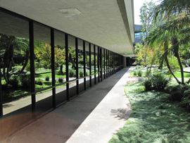 Mariner Court