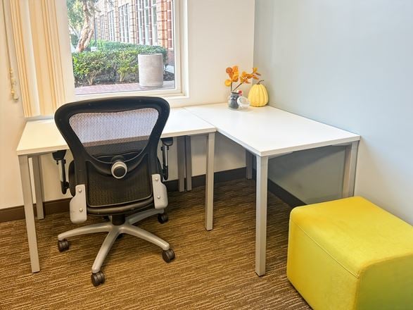 CA, Ladera Ranch - Ladera Corporate Terrace