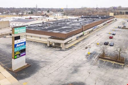 Retail space for Sale at 240-320 W Genesee Ave in Saginaw