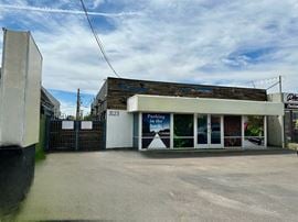 3123 E Thomas Rd