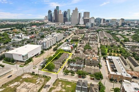 Commercial space for Sale at 1709 Genesee St in Houston
