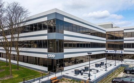 Office space for Rent at 1300 W Higgins Rd in Park Ridge