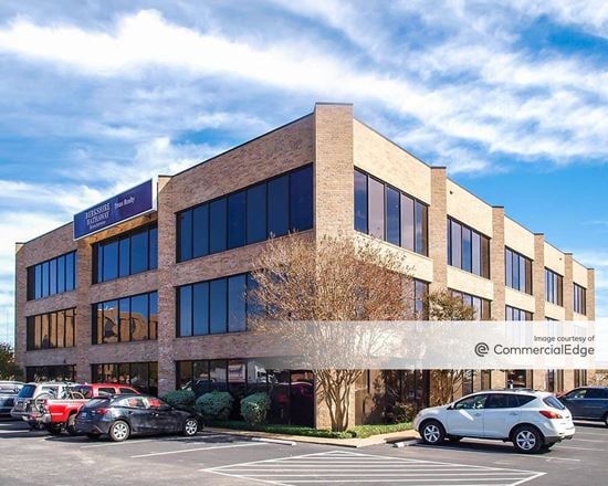 Balcones Office Park - 3301 & 3303 Northland Drive