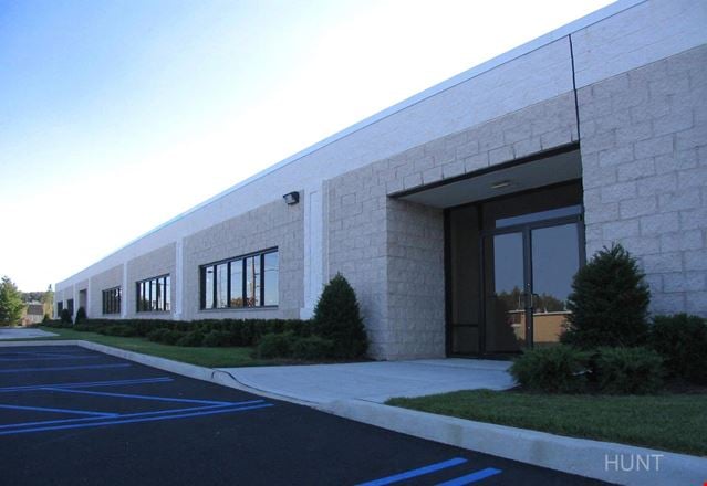 Industrial space for Rent at 55 West Ames Court in Plainview