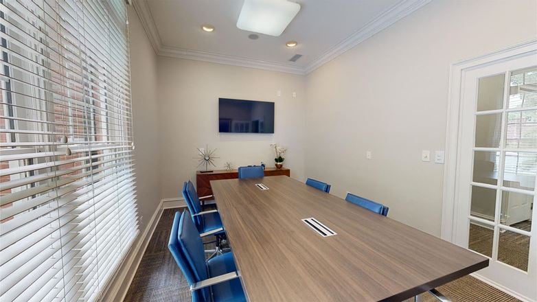 Apt CoWork - at Retreat Peachtree City