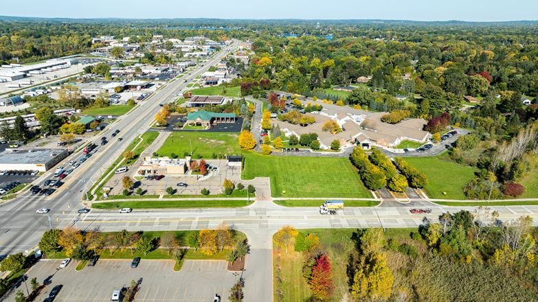 1 Acre Pad Site at Dixie Hwy / Telegraph