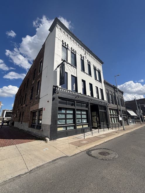 710 Monroe St. 