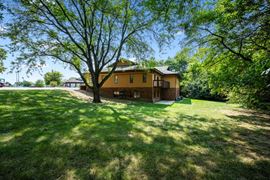 5113 N Executive Dr Suite 105