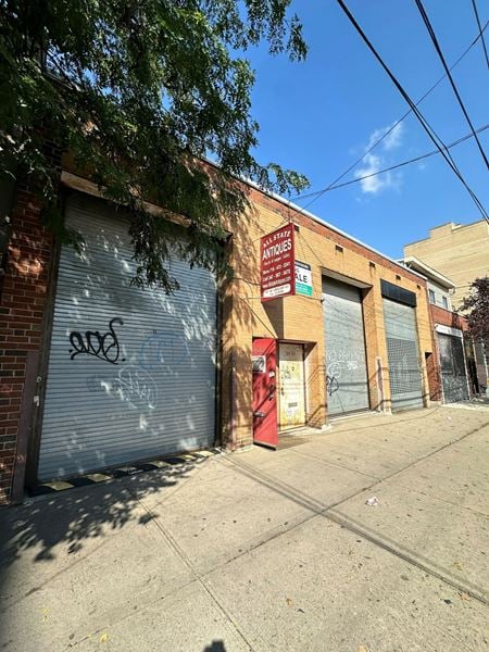 Photo of commercial space at 39-06 Crescent Street in Long Island City