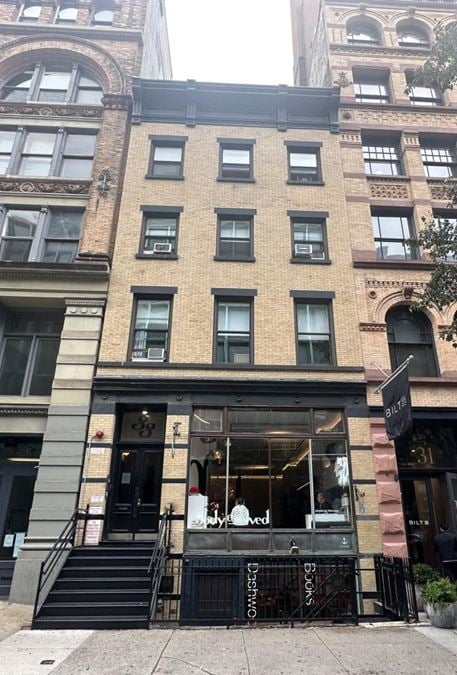 33 Bond St