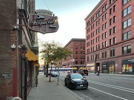 Retail space for Rent at 415 N 1st Avenue in Minneapolis