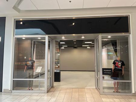 G25      Space Photo Gallery 4